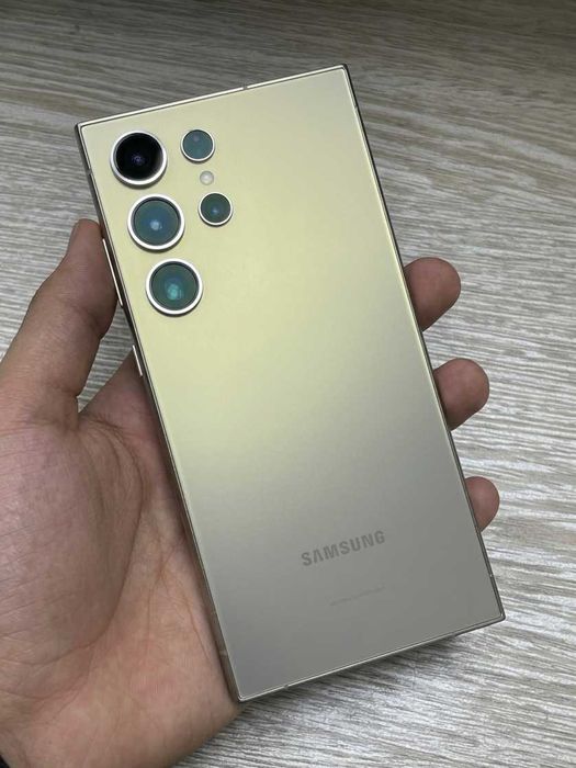 S24 Ultra yangi holatda