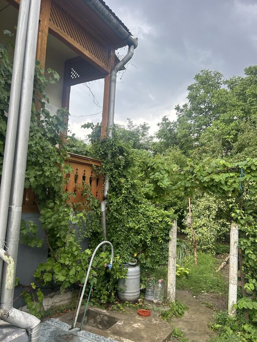 Casa in centru cu gradina in zona centrala