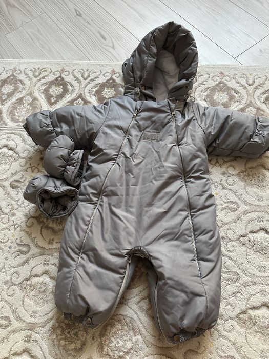 Продам комбинезон детский 62-80 см