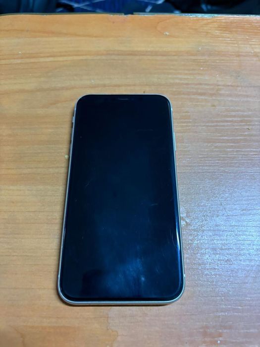 Айфон 11 продаётся