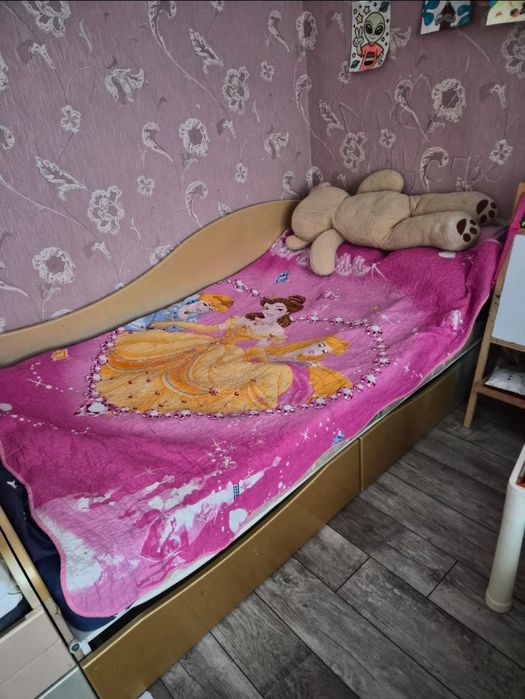 Детские кроватки