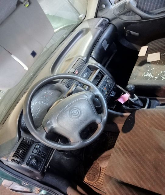 Lampa semnalizare fata stanga Opel Astra F (facelift)