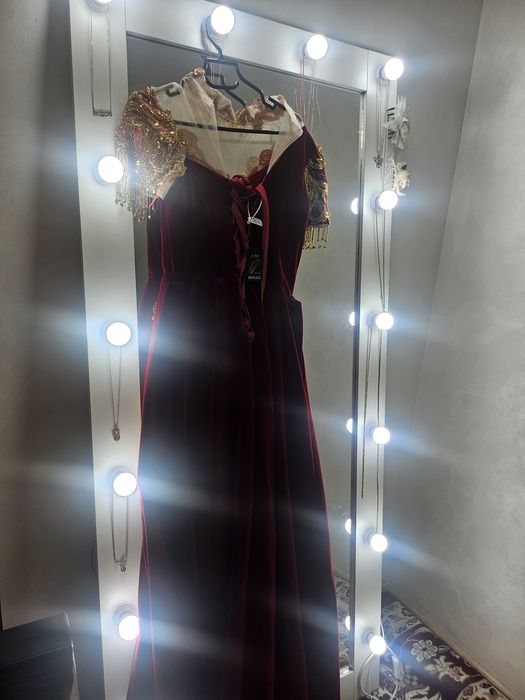 Продам новое национальное платье