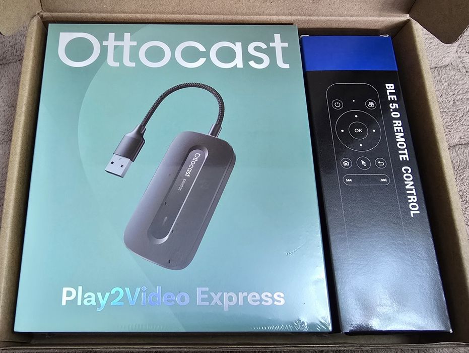Ottocast play2video express CarPlay Android Auto