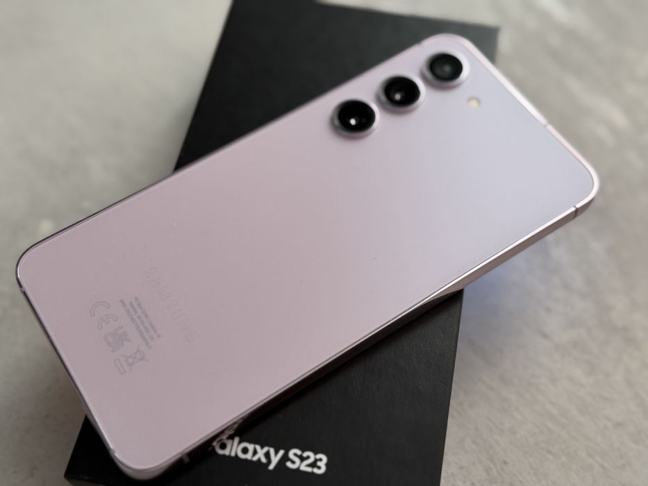 Samsung galaxy S23 256