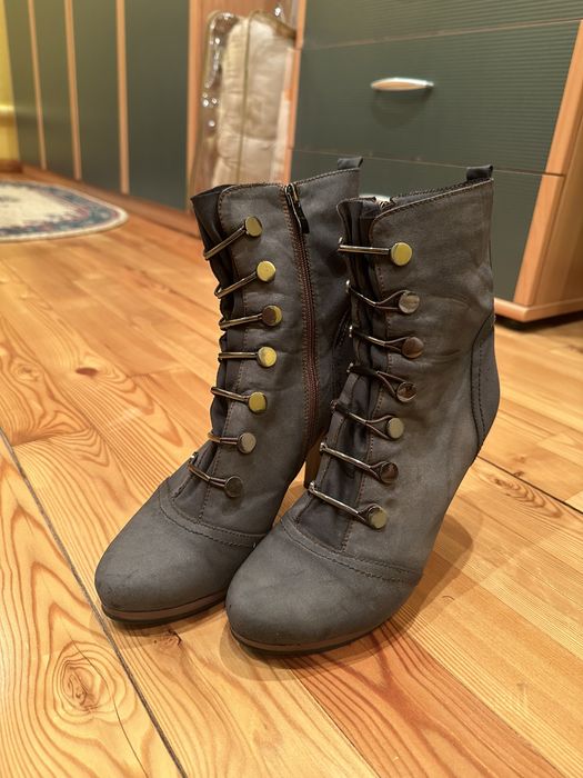 Демисезонные ботинки