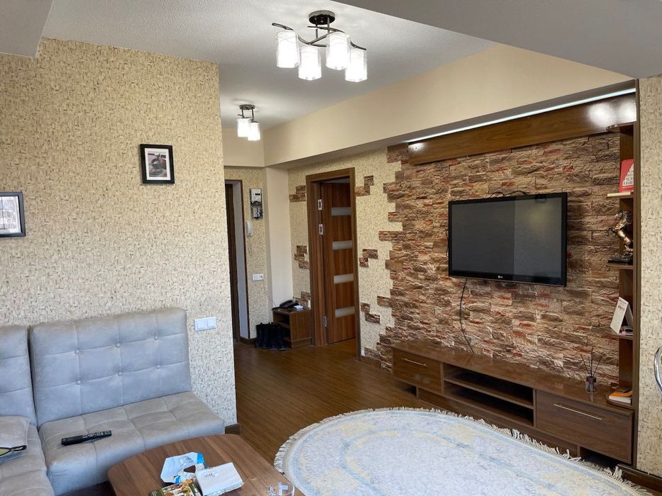 Продается квартира  .ЦУМ