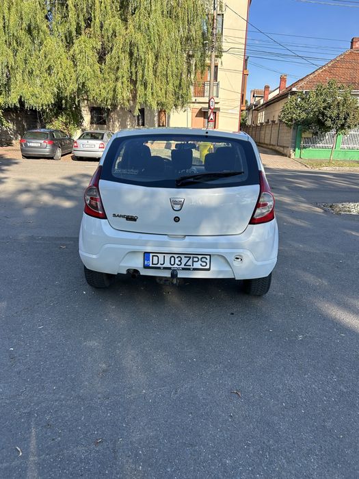 DACIA Sandero 2011 — imagine 3