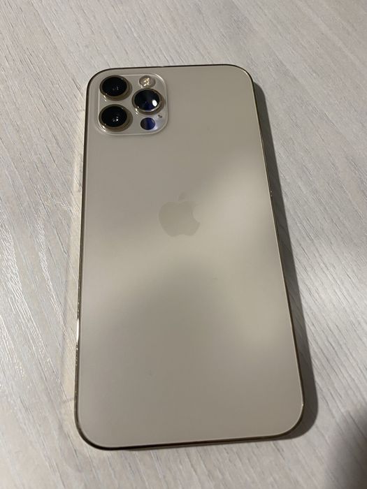 Продам iPhone 12 Pro