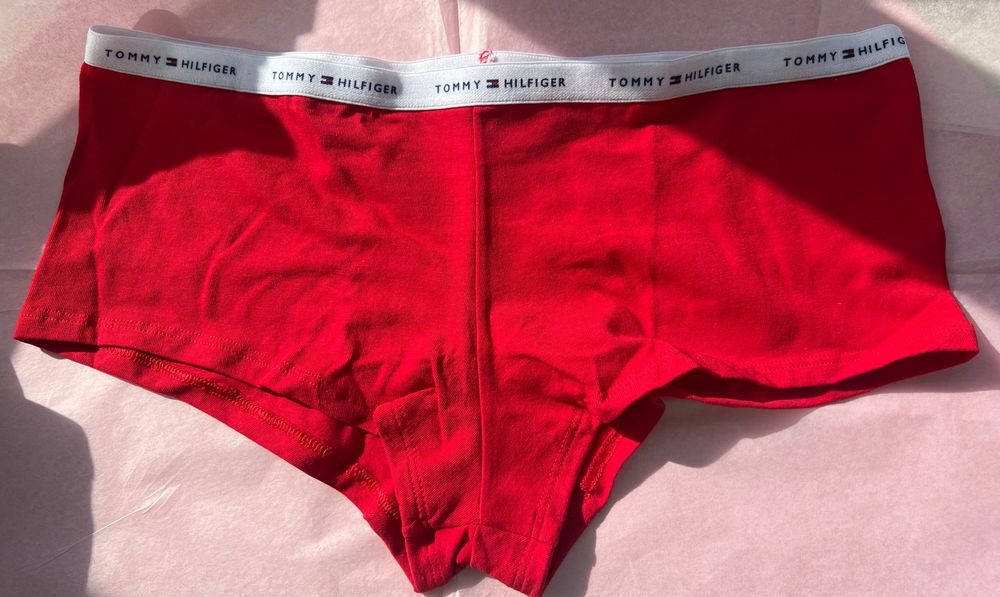 НАМАЛЕНИЕ €9 не €20 Tommy Hilfiger оригинално бельо