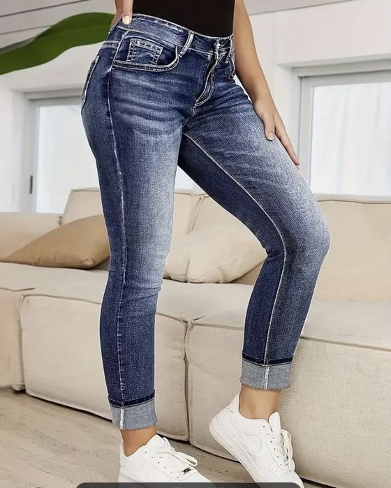 Продам джинсы.