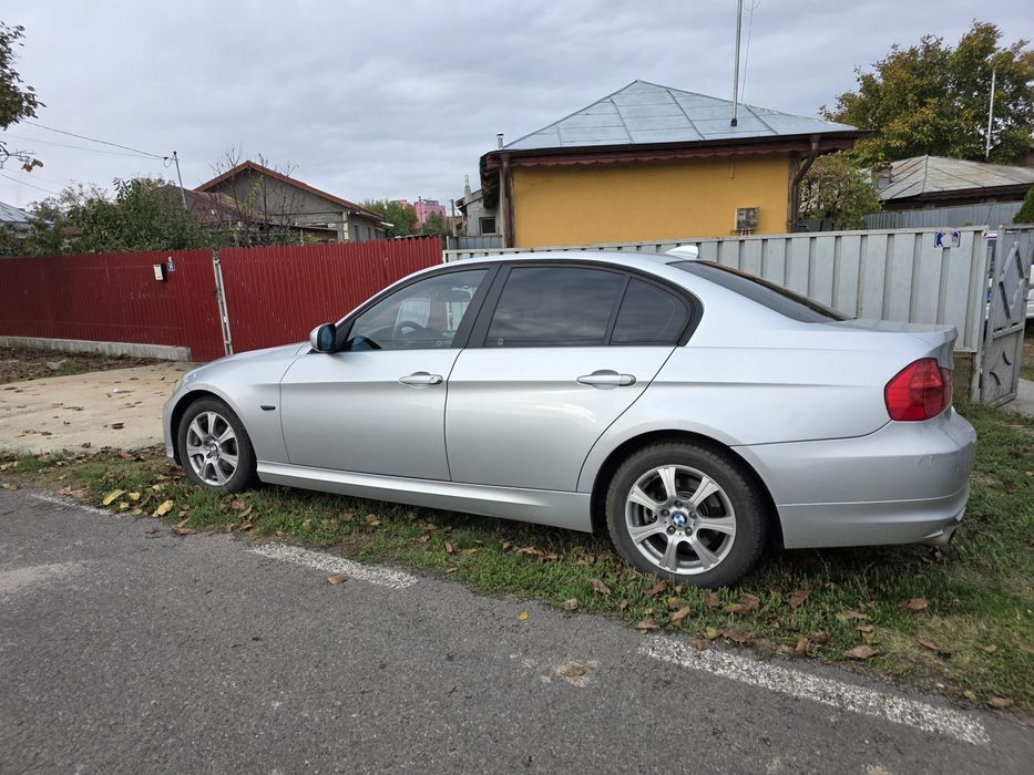 BMW Seria 3 2009 — imagine 3