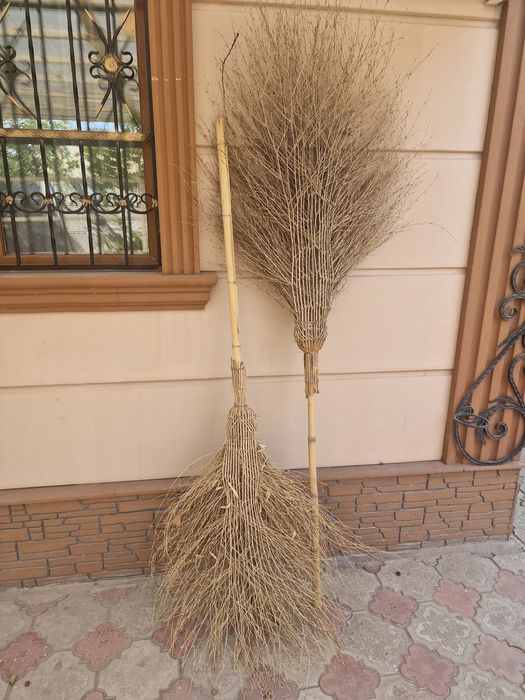 Метла бамбуковая