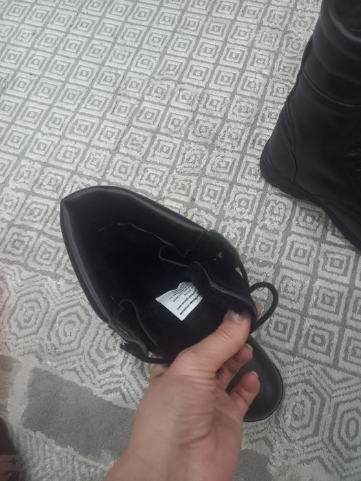 Продам берцы зима