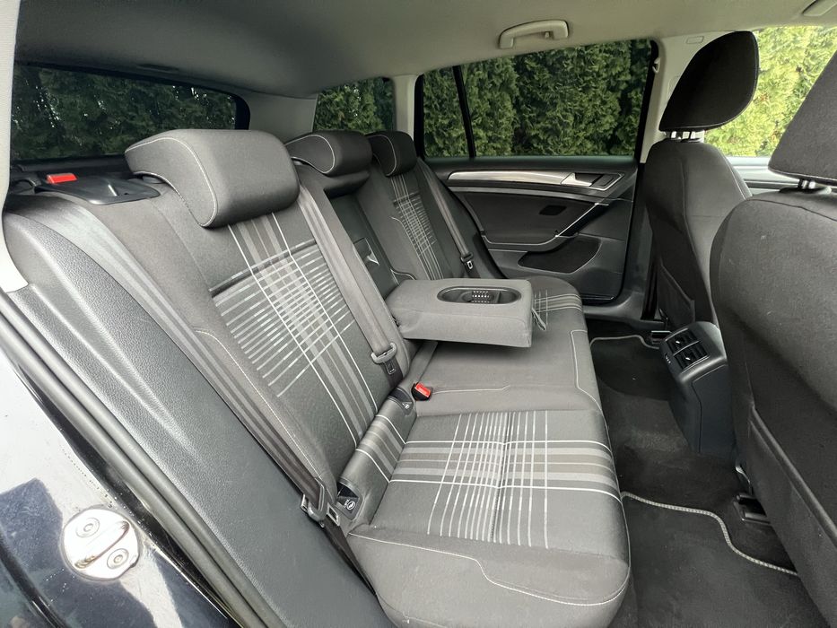 Golf 7 Lounge 2015 1.6 D*4x4*Euro 6*Dublu climatronic*Incalzire scaune*