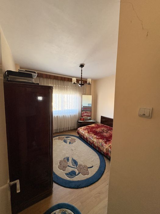 Vand Apartament
