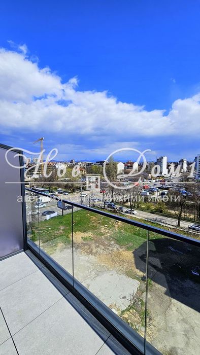 Продава се Тристаен апартамент в София, Център - 101 кв.м за 1515 €/кв.м - Снимка #9