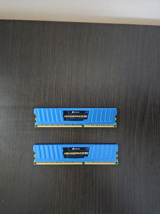 Kit RAM Corsair Vengeance LP 8GB (2x4GB) DDR3 1600MHz – Blue
