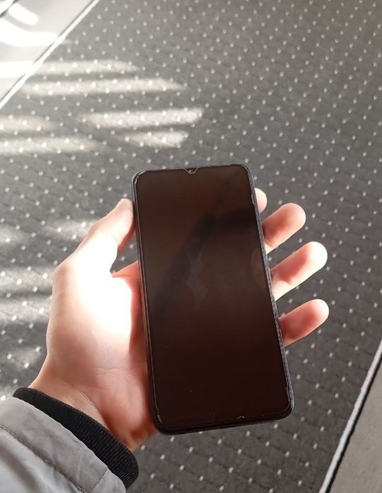 Infinix hot 30i  sotiladi