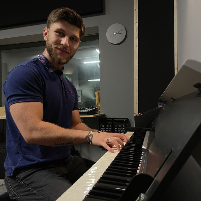 Predau Canto/Pian/Muzica