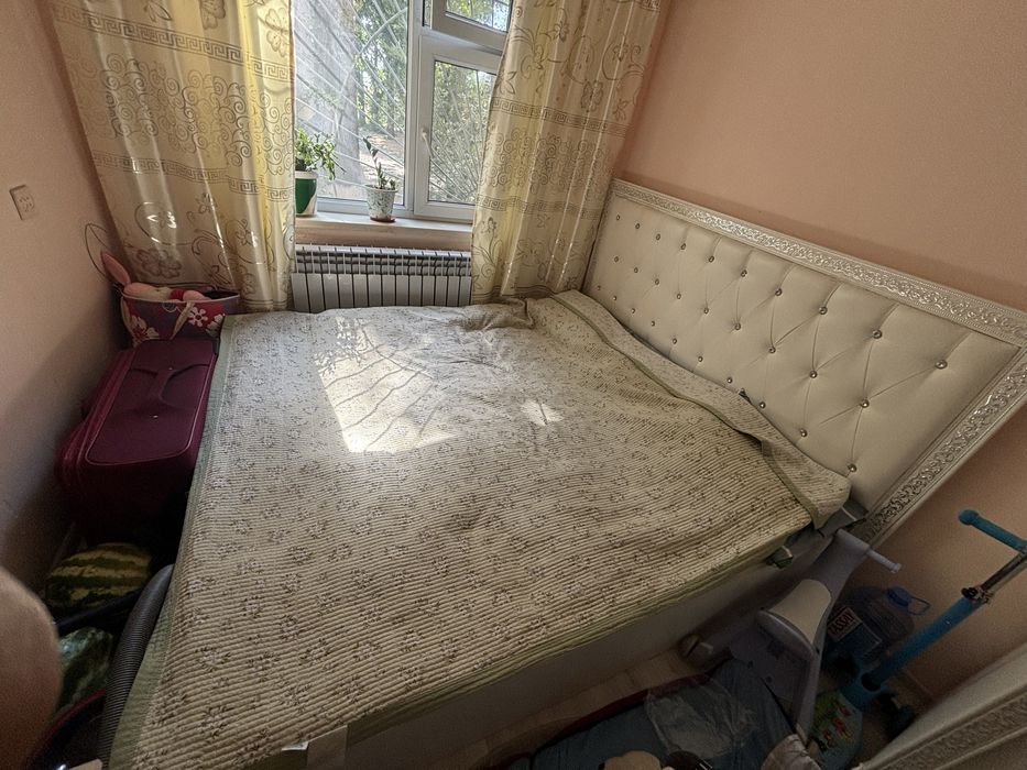 Продается 2ня кровать без матраса
