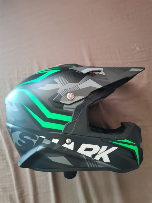 Нова каска за мотор, мотокрос, супермото Shark Varial J. Tixier