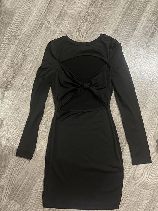 Черна рокля размер С/ХС