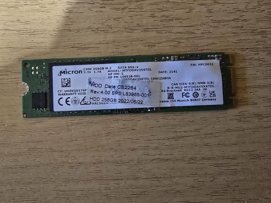 ssd 256gb sata second hand si noi de vanzare • Anunturi • OLX.ro