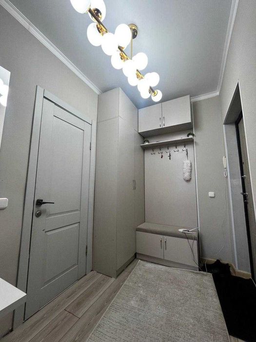 Продам 1 комнатную квартиру КСК