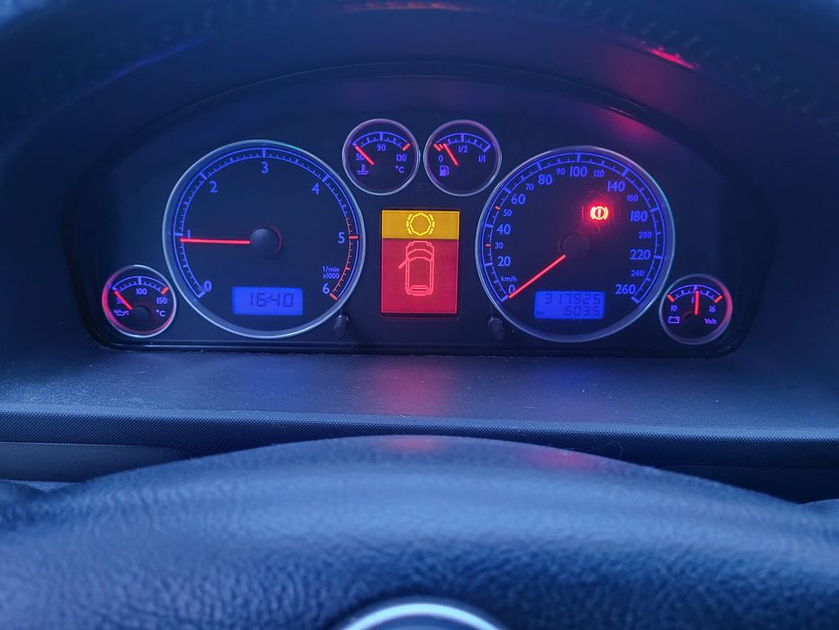 Sharan 4x4 Anul 2009 1.9 tdi 116cp 7 locuri Carlig Climatronic