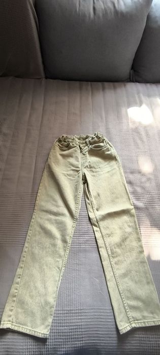 Pantaloni baieti 9-10 ani