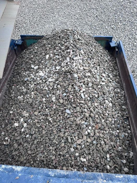 ЗИЛ • Щебень • песок • отсев