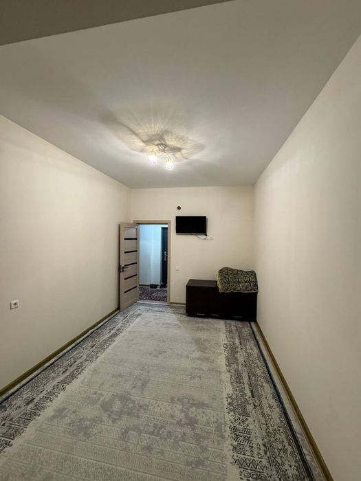 Sergile moshina bozor yonida yujniy vakzal KIUT universitet yaqin