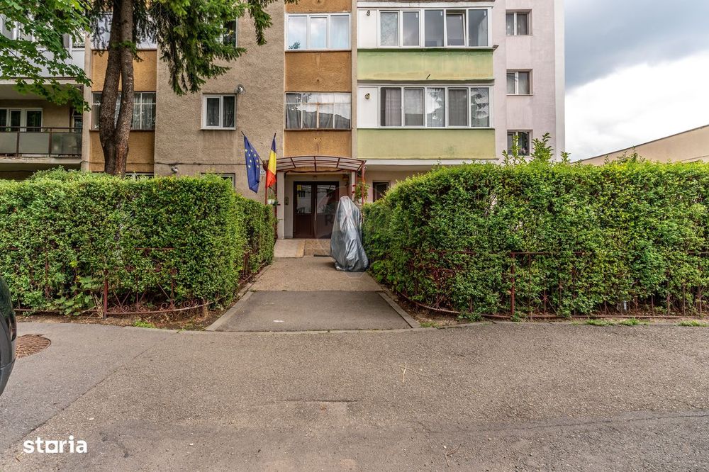 Apartament 3 camere,decomandat, renovabil.Str. Parâng nr.17|Comision 0