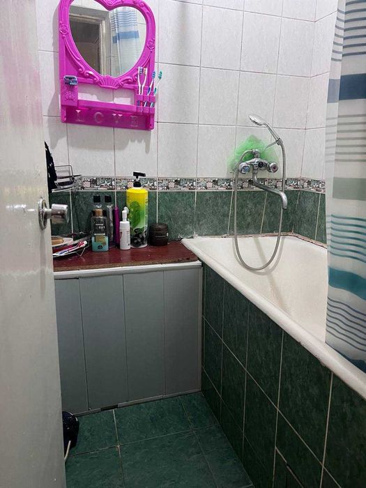 метро Буюк Ипак Йули (БИЙ), ориентир: Аптека 36,6