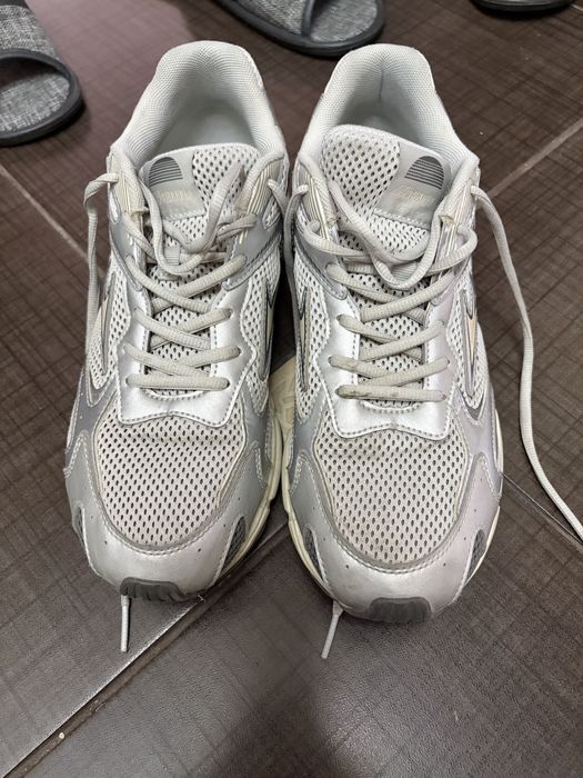 Кроссовки Mizuno Speed 2K