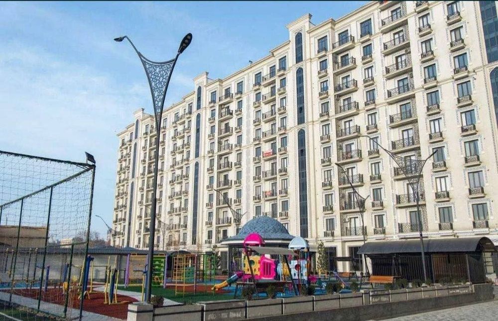 Uzbegim Продается 3 комнатная квартира ремонт ул.Бобура Аэропорт