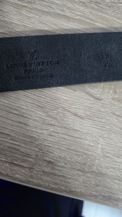 Vand curea Louis Vuitton