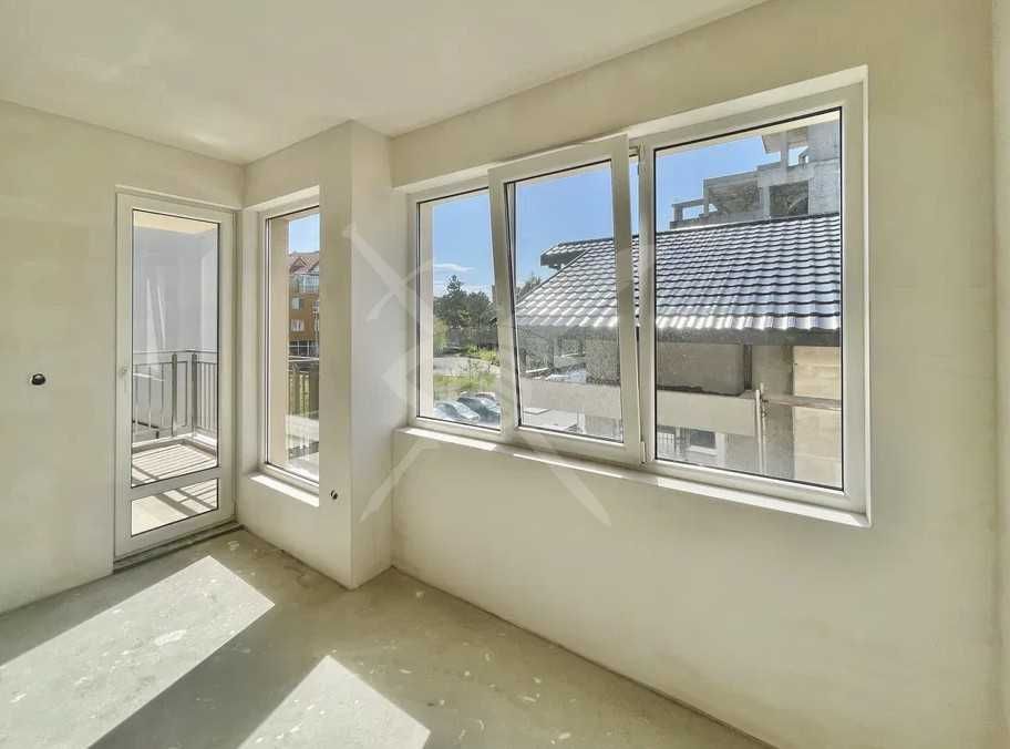 Продава се Двустаен апартамент в Несебър - 50 кв.м за 1350 €/кв.м - Снимка #1