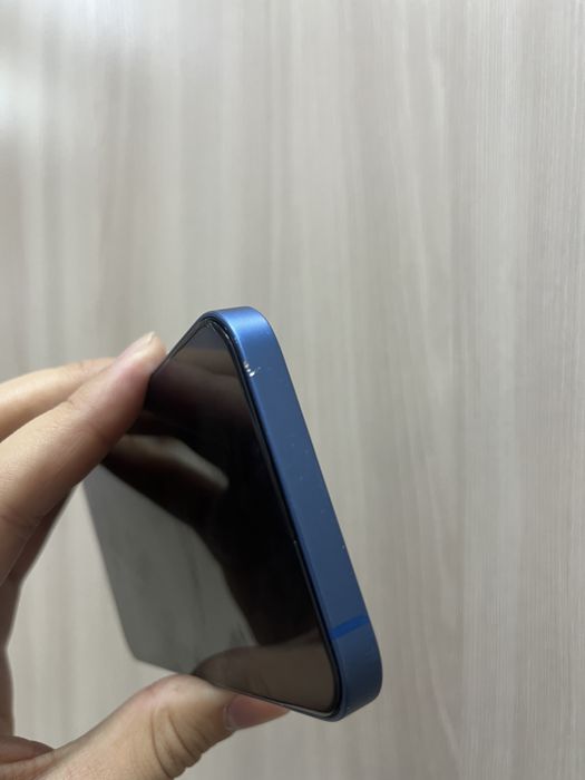 Продам айфон 13 128гб 85%