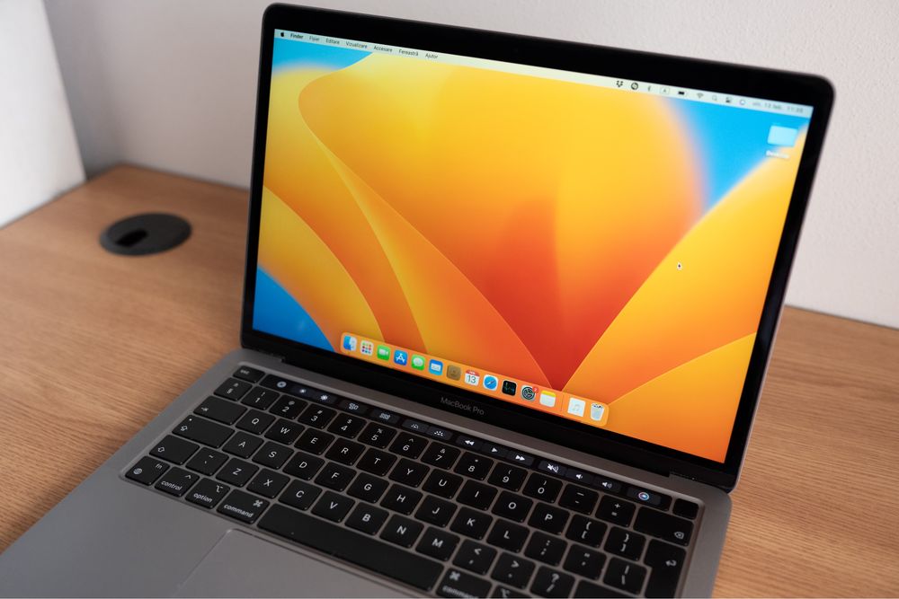 MacBook Pro M1 16GB RAM