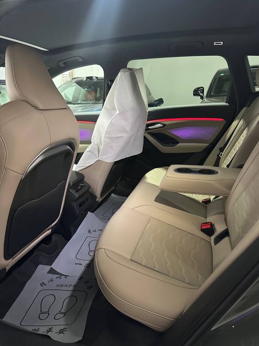 Audi Q6L E-tron фулл 2026 йил