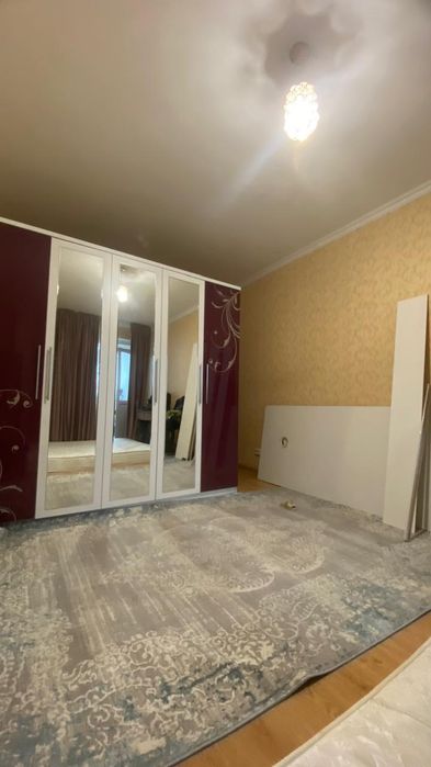 Продам 3-комнатную квартиру