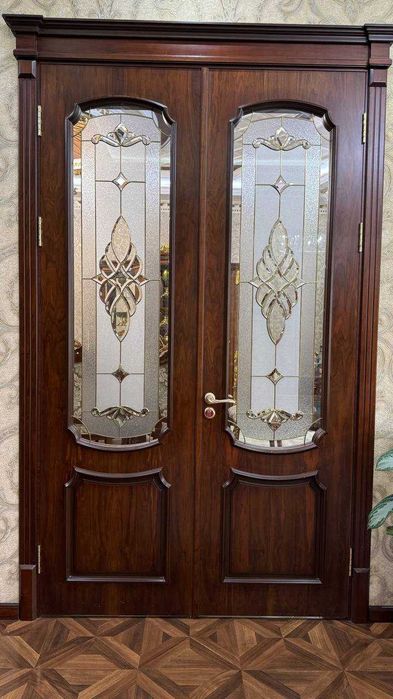 Oyna. Naqsh oyna. Gul oyna. Lyuboy oyna