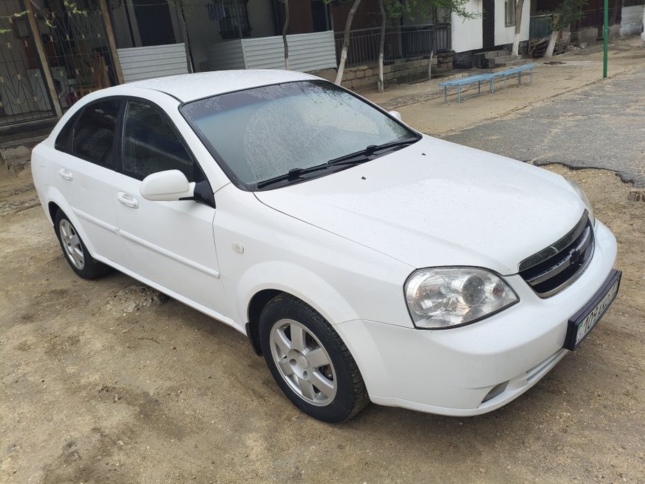 Chevrolet Lacetti 2010
