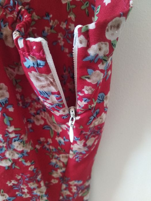 Летни ежедневни и официални рокли