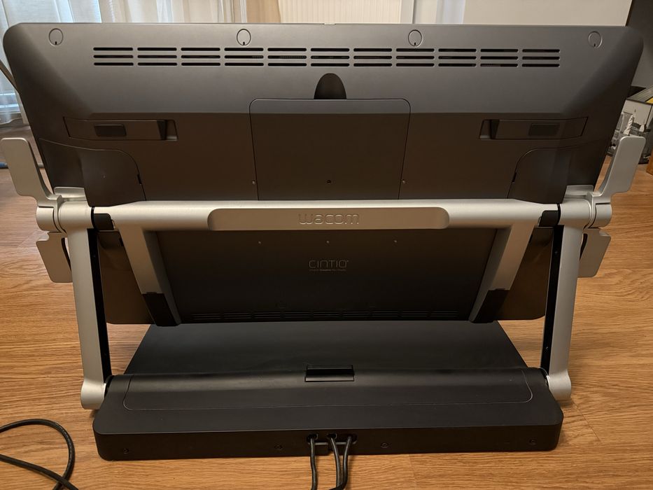 Wacom Cintiq  27 QHD + Ergo stand + Stylus