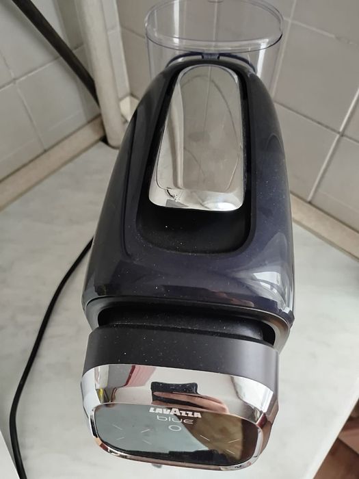 Срочно Кофемашина Lavazza