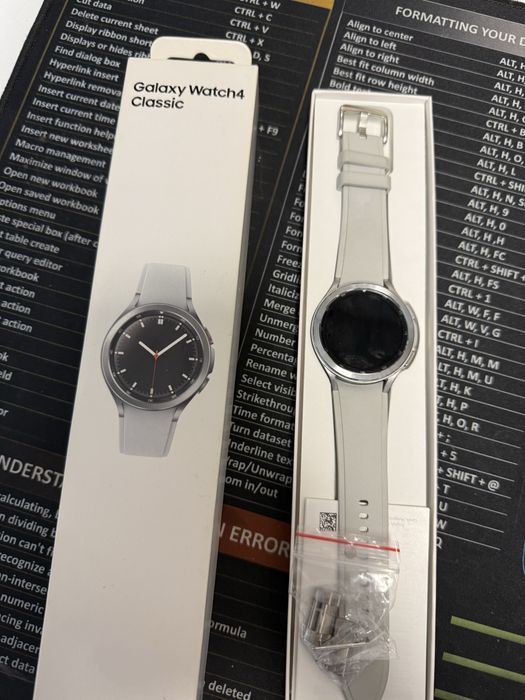 Samsung Galaxy Watch 4 Classic Impecabil 2 Curele