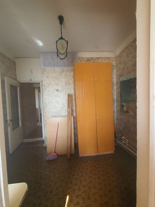 Срочно сотилади Сергели 2. 2/4/5 ремонт средней мактаб богча метро яки